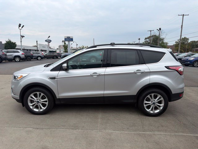 Used 2018 Ford Escape SEL w/ Ford Safe & Smart Package AWD/4WD image 4