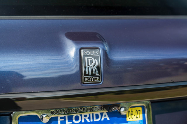 Used 2023 Rolls-Royce Cullinan Black Badge w/ Leather Finishing Pack image 72