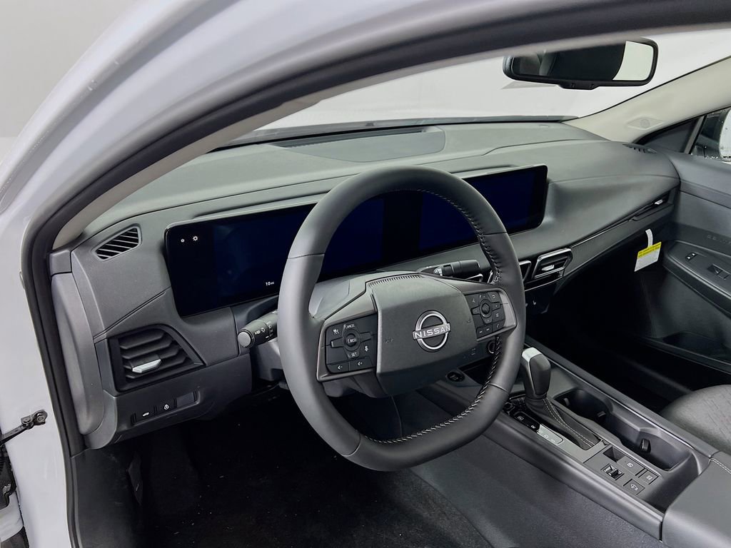 New 2026 Nissan Sentra SV w/ SV Convenience Package FWD image 8