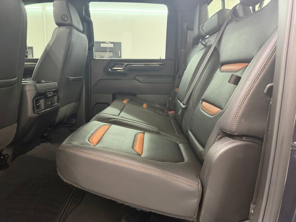 Used 2024 GMC Sierra 2500 AT4 w/ AT4 Premium Plus Package image 31