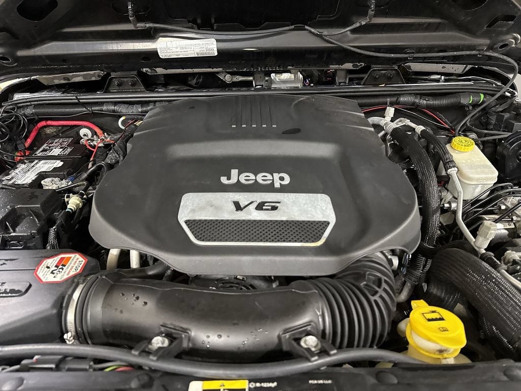 Used 2017 Jeep Wrangler Unlimited Sport w/ Quick Order Package 24S AWD/4WD image 23