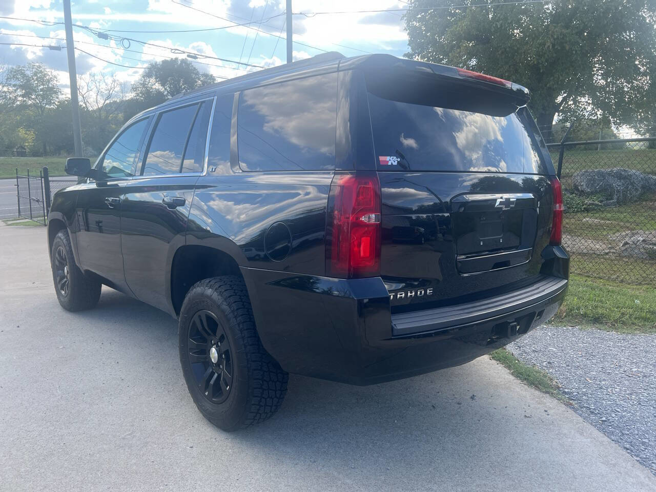 Used 2015 Chevrolet Tahoe LT image 7