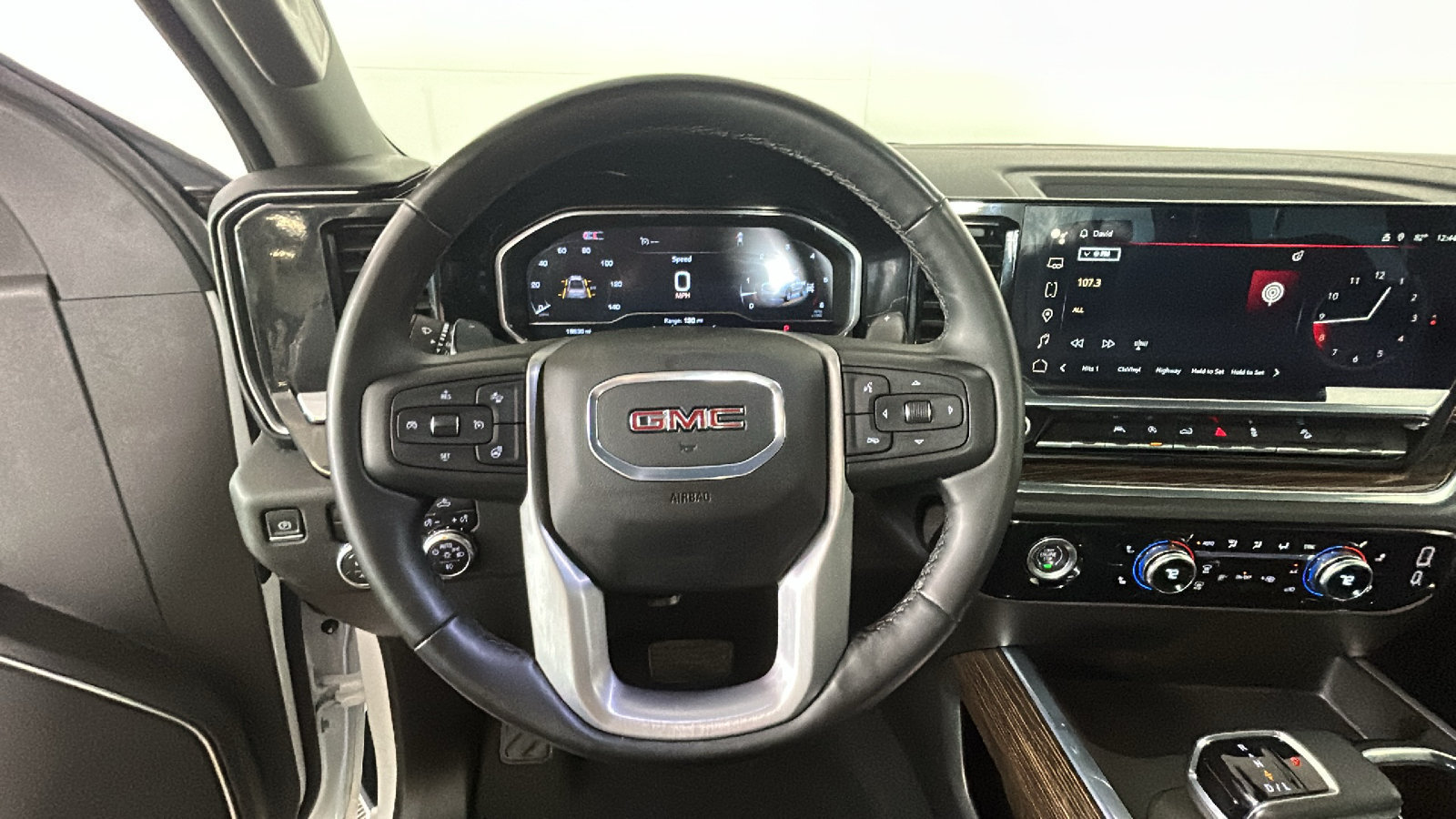 Used 2024 GMC Sierra 1500 Elevation w/ X31 Off-Road Package AWD/4WD image 17