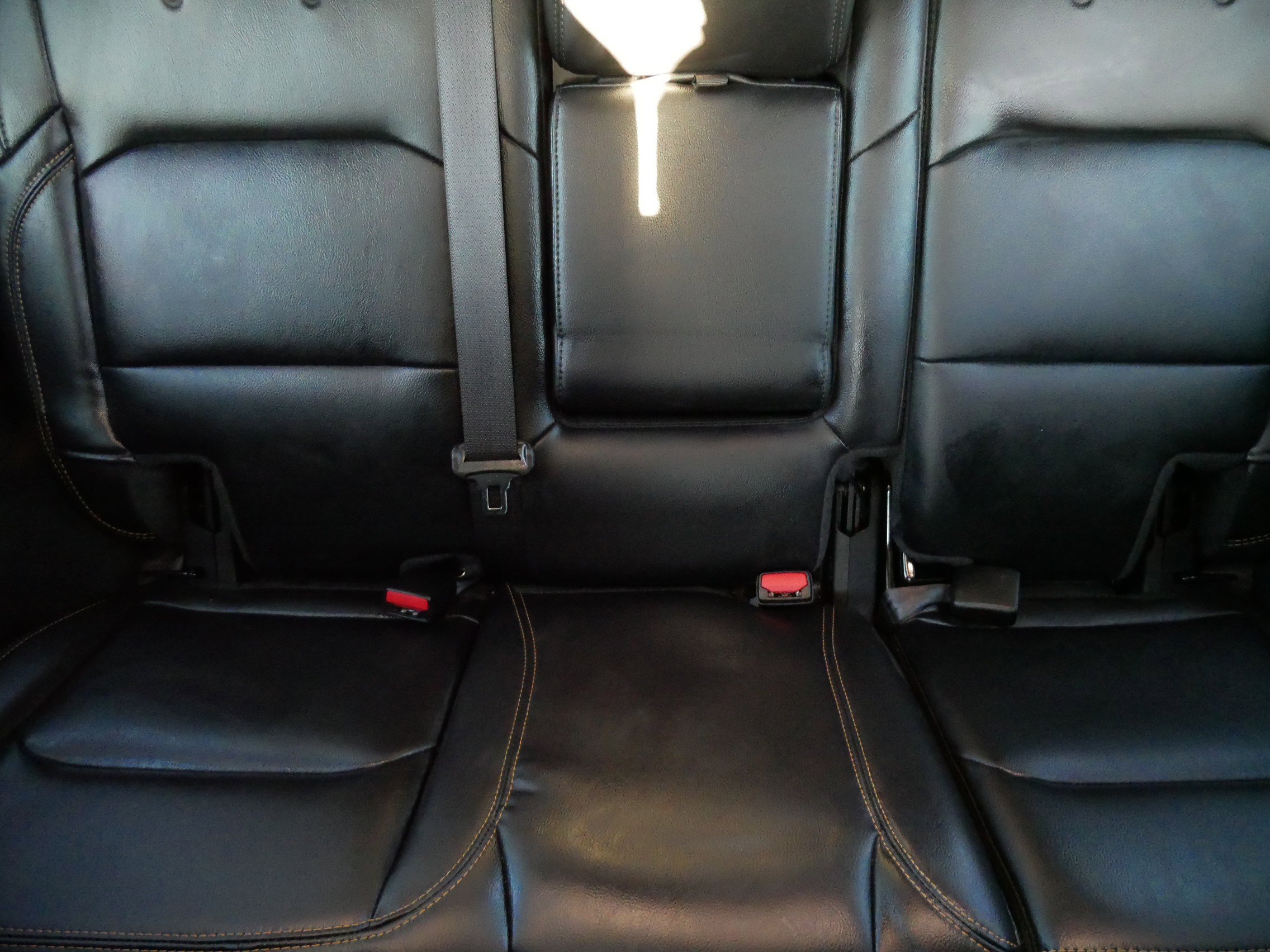 Used 2024 Jeep Wrangler Sahara w/ Technology Group image 14