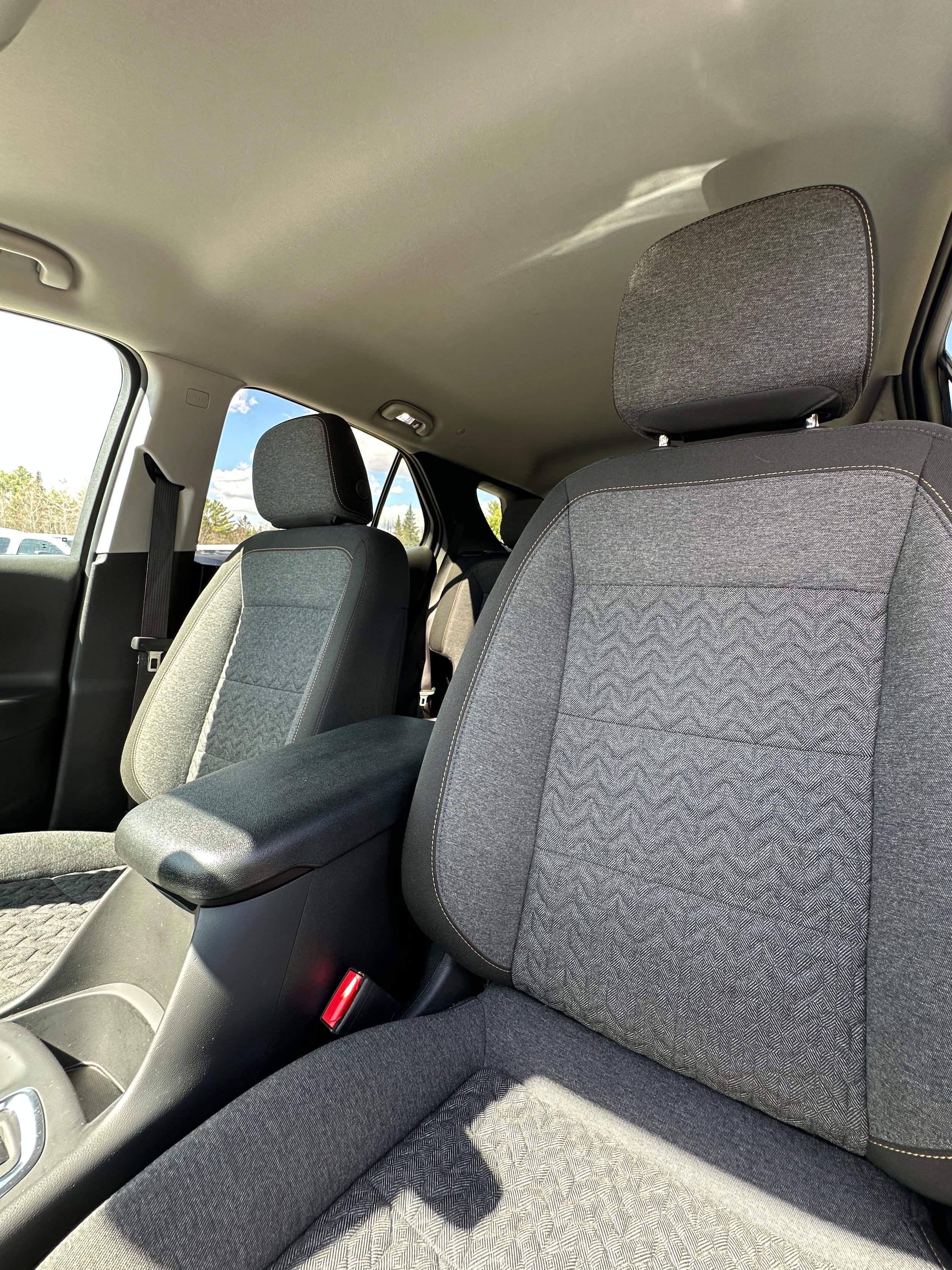 Used 2024 Chevrolet Equinox LT AWD/4WD image 10