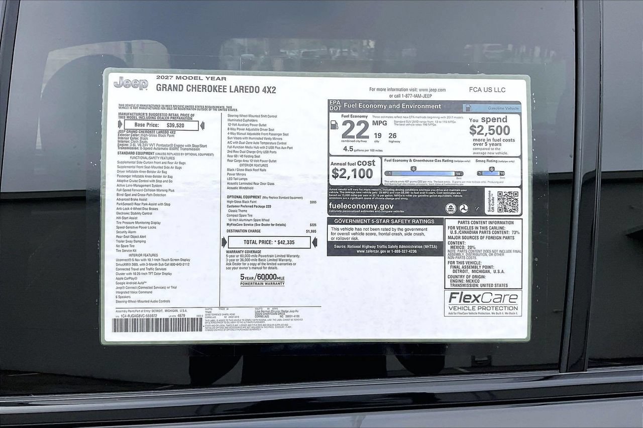 New 2027 Jeep Grand Cherokee Laredo RWD image 36