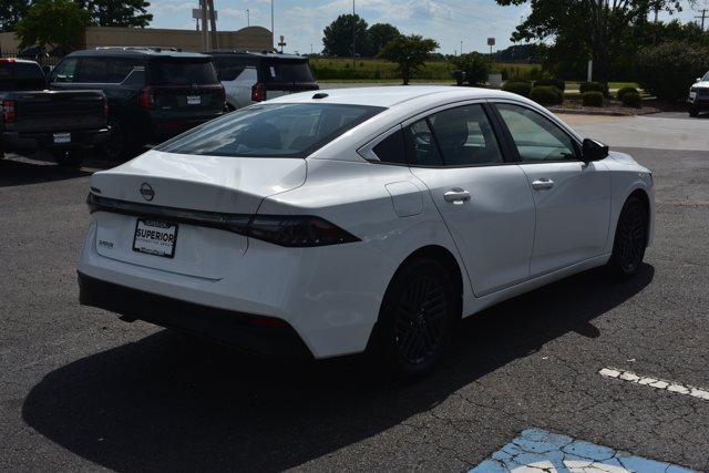 New 2026 Nissan Sentra SV w/ SV Convenience Package FWD image 5