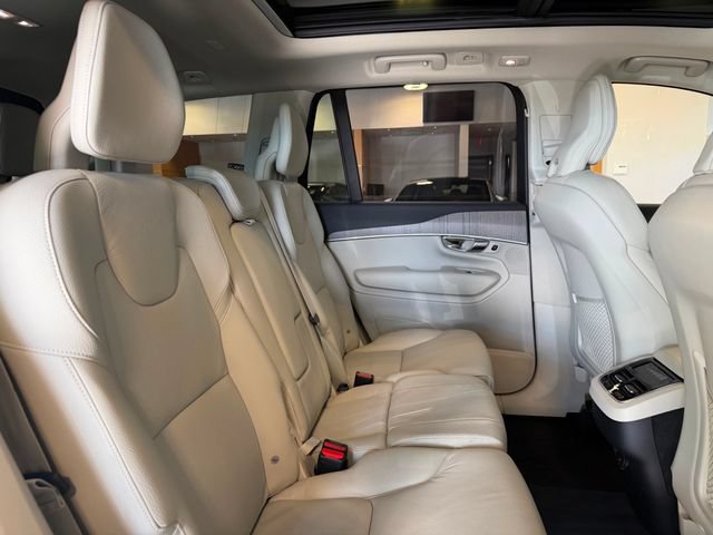 Used 2024 Volvo XC90 B5 Plus w/ Protection Package Premier AWD/4WD image 22