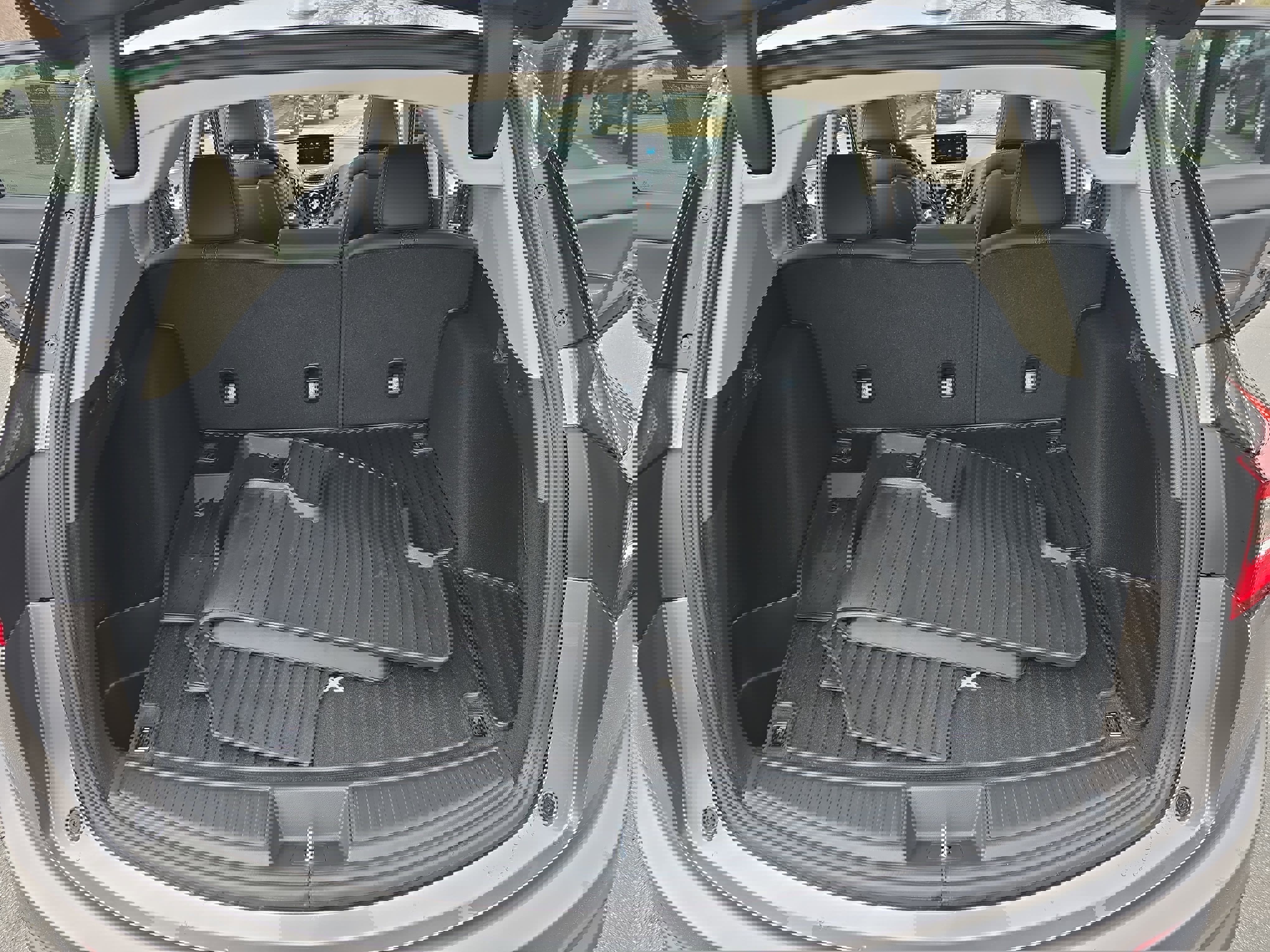 Used 2025 Acura RDX SH-AWD w/ Technology Package image 13