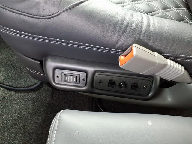 New 2026 GMC Savana 2500 w/ Driver Convenience Package RWD image 33