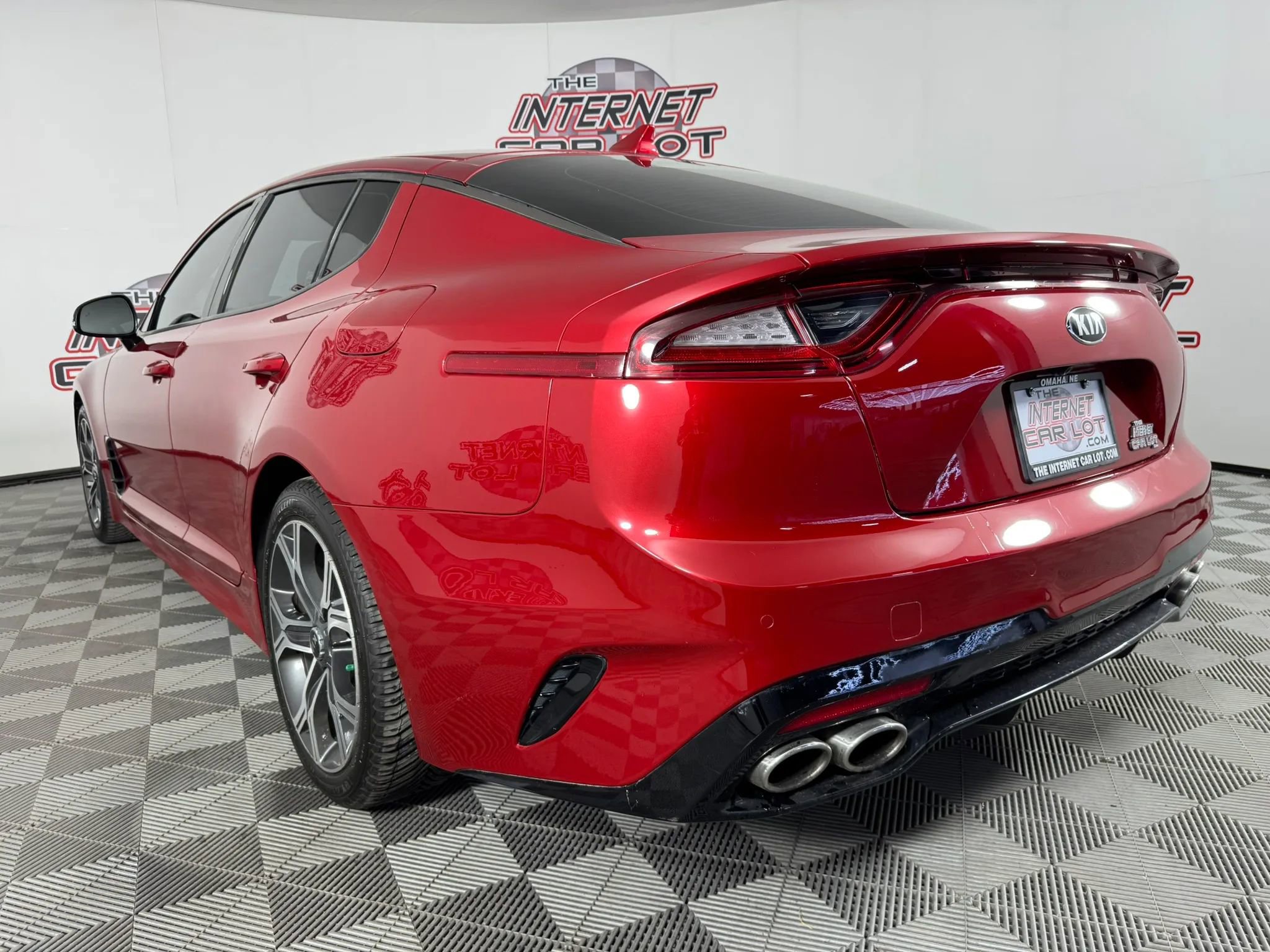 Used 2018 Kia Stinger GT2 AWD/4WD image 28
