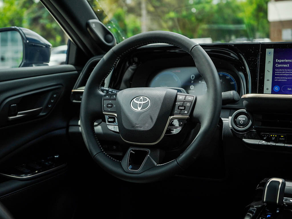 New 2026 Toyota Crown Platinum AWD/4WD image 14