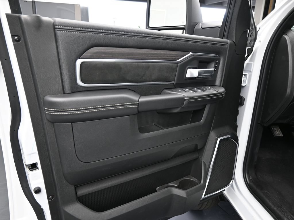New 2026 RAM 3500 Laramie w/ Night Edition AWD/4WD image 16