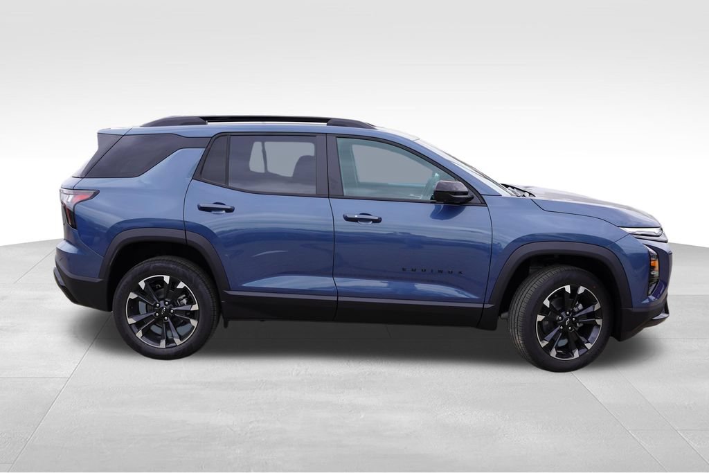 New 2026 Chevrolet Equinox RS w/ Safety and Technology Package AWD/4WD image 2