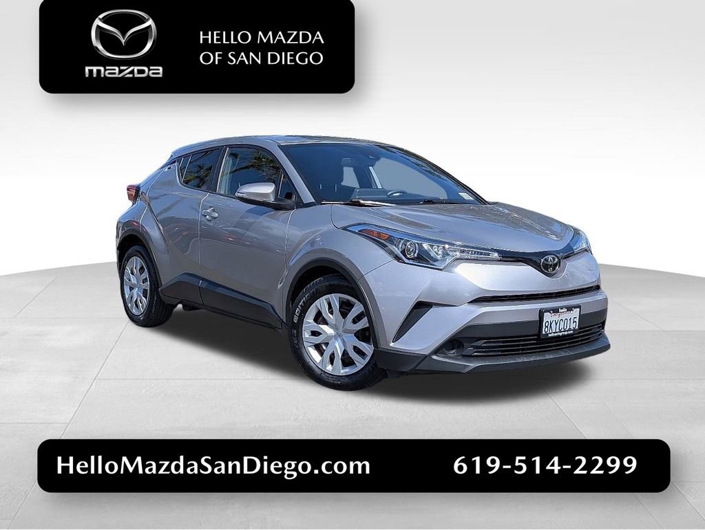 Used 2019 Toyota C-HR LE image 1