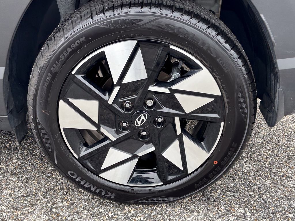 Used 2025 Hyundai Kona SEL image 44