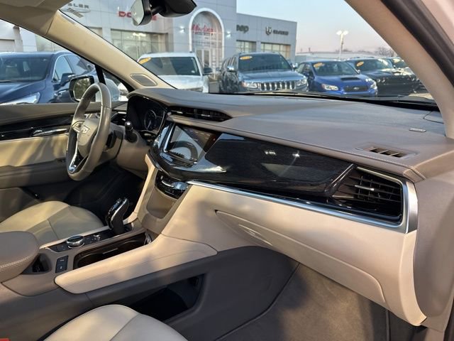 Certified 2024 Cadillac XT6 Premium Luxury image 28