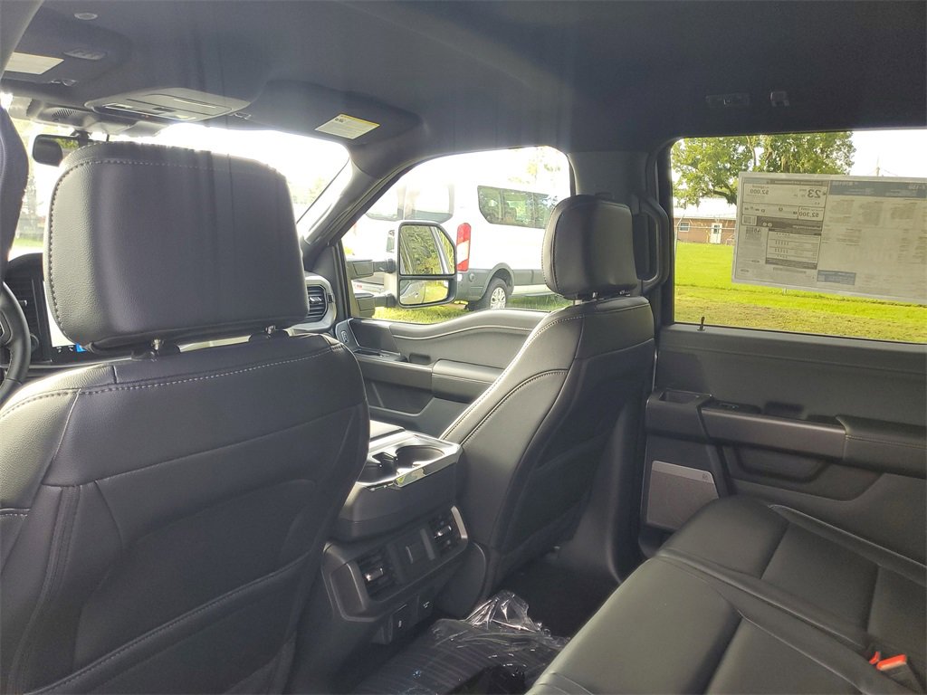 New 2025 Ford F150 Lariat w/ Equipment Group 501A Mid image 24