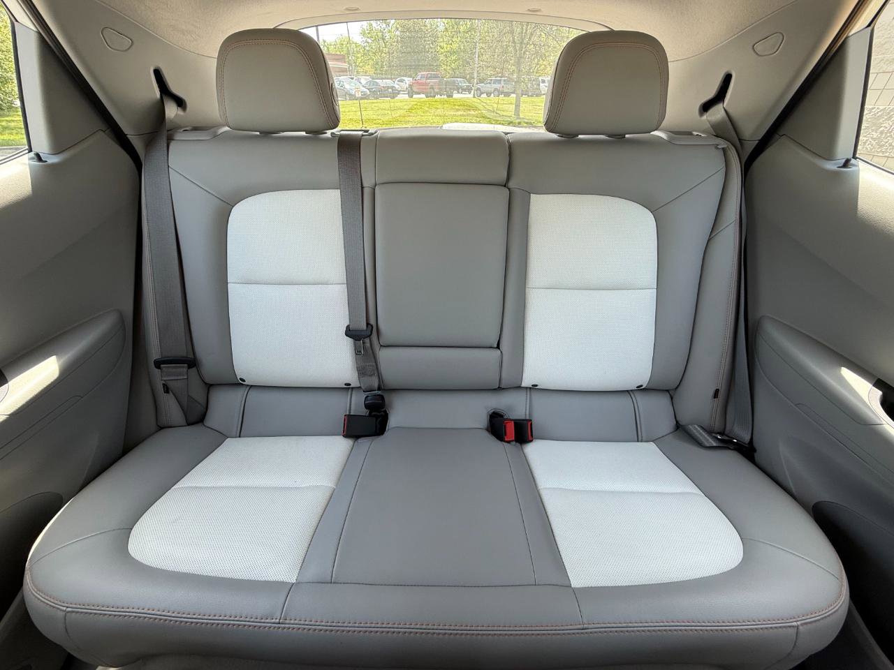 Used 2019 Chevrolet Bolt Premier w/ Infotainment Package image 14