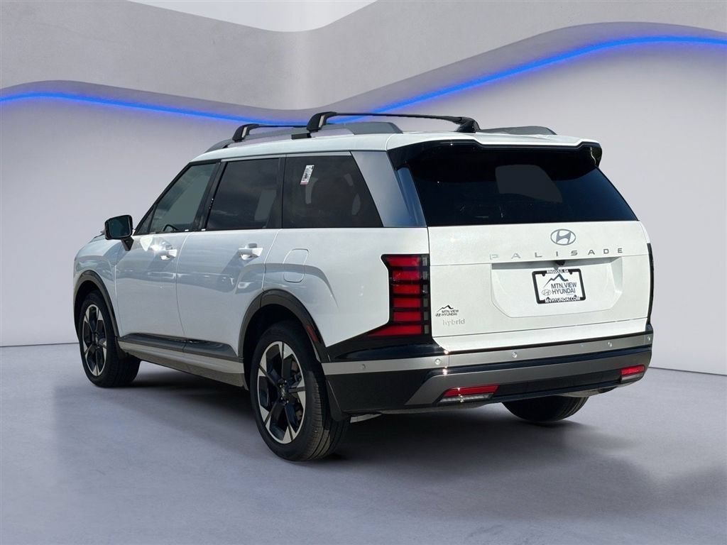 New 2027 Hyundai Palisade Limited FWD image 3
