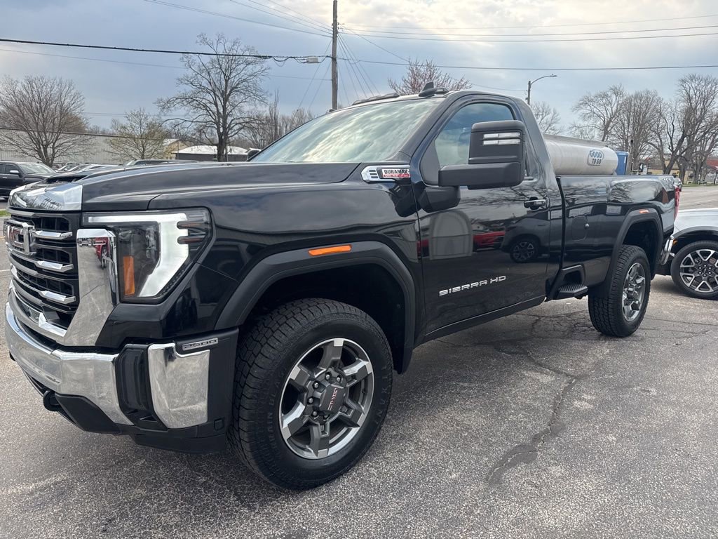 Used 2025 GMC Sierra 2500 SLE w/ SLE Convenience Package AWD/4WD image 3