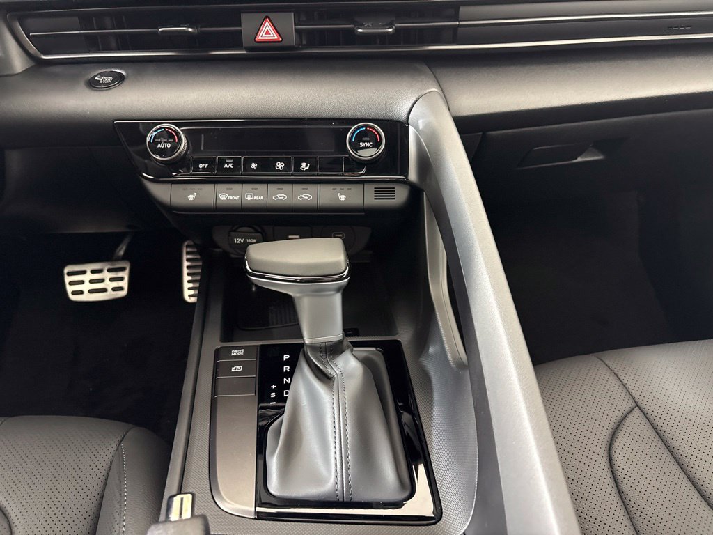 New 2026 Hyundai Elantra SEL Sport FWD image 24
