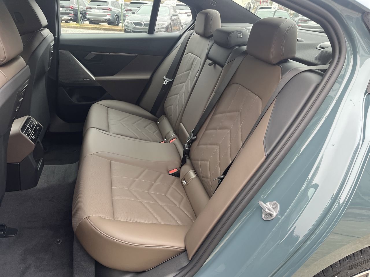 Used 2026 BMW 530i w/ M Sport Package RWD image 32