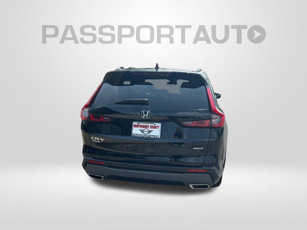 Used 2023 Honda CR-V Sport Touring image 7