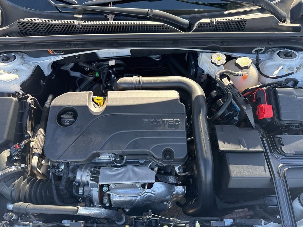 Used 2024 Chevrolet Malibu LT image 37
