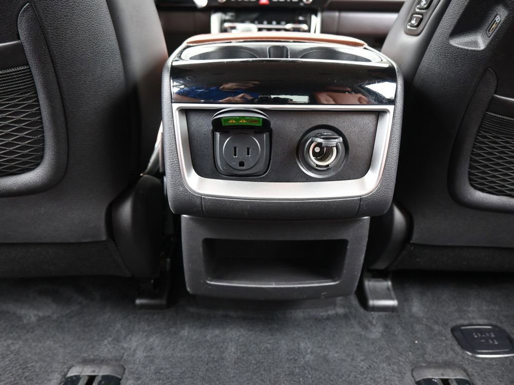 Used 2022 Kia Carnival SX image 42