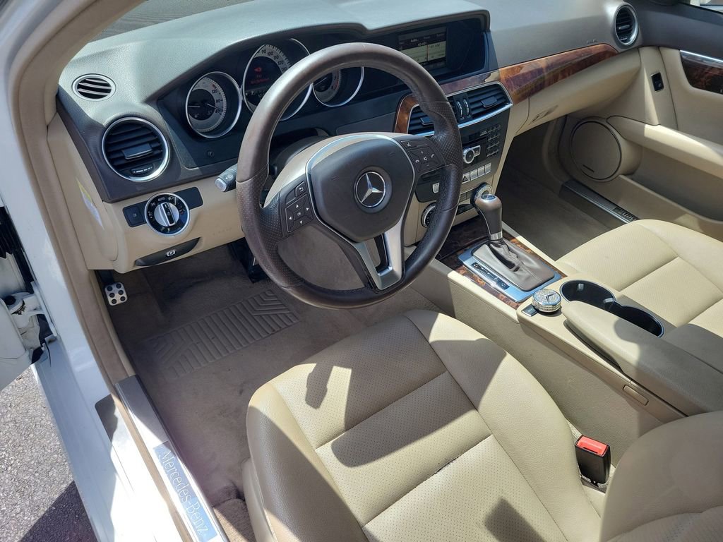 Used 2013 Mercedes-Benz C 300 4MATIC Sedan image 18
