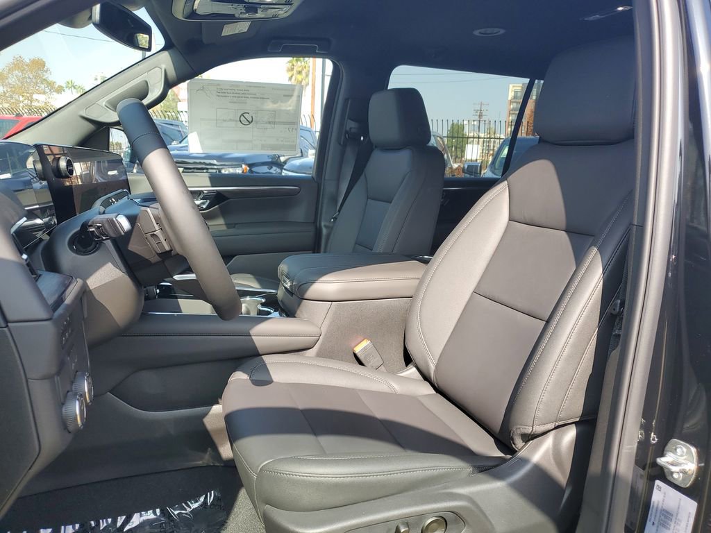 New 2026 Chevrolet Suburban LT w/ Comfort Package image 20