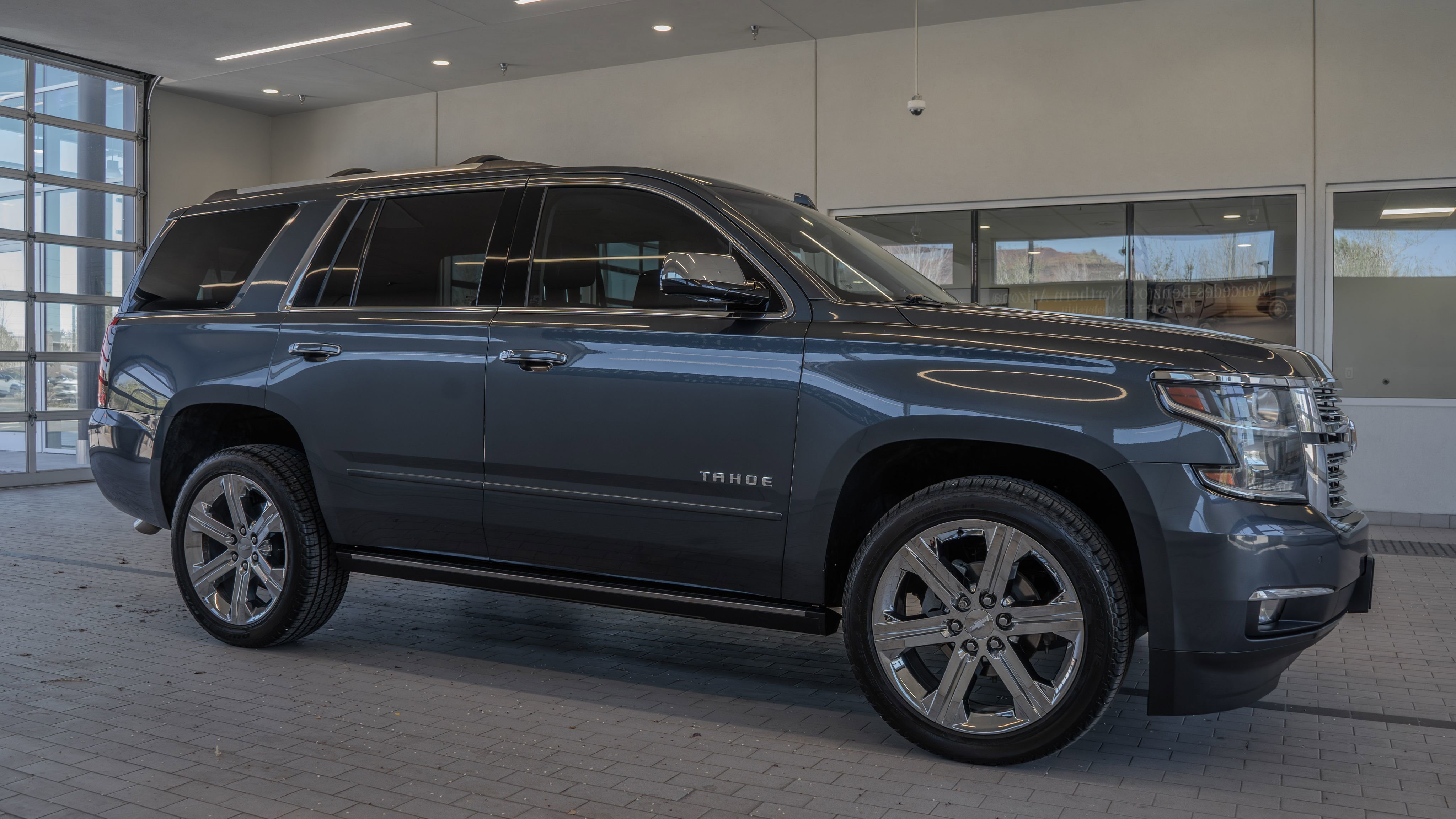 Used 2019 Chevrolet Tahoe Premier image 12