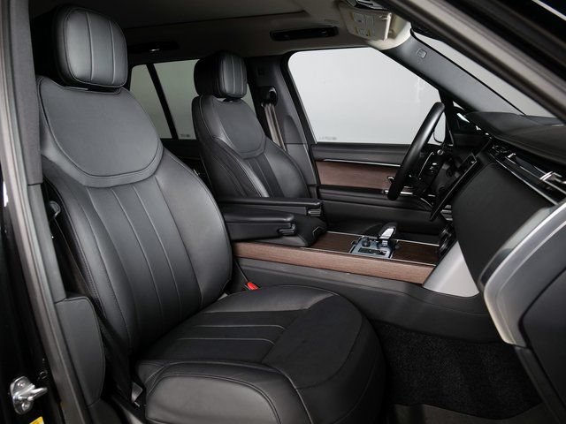 Certified 2023 Land Rover Range Rover SE AWD/4WD image 3