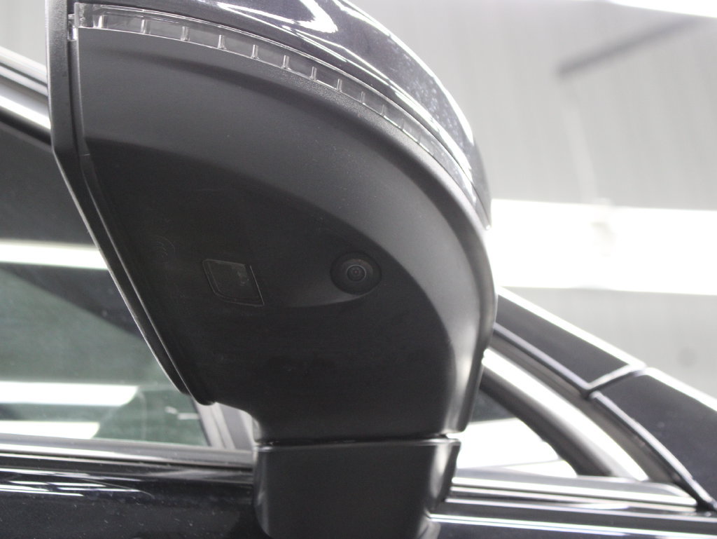 Used 2024 Volkswagen Tiguan SEL R-Line w/ MDO Package, Two-Row AWD/4WD image 51