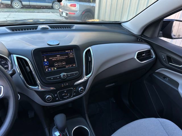 Used 2023 Chevrolet Equinox LS w/ Midnight Edition image 16