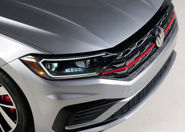 Used 2021 Volkswagen Jetta GLI Autobahn image 29