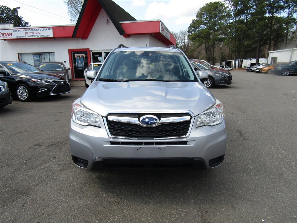 Used 2015 Subaru Forester 2.5i Premium image 2