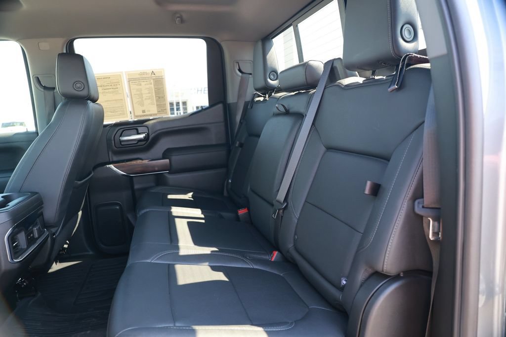 Used 2022 GMC Sierra 1500 SLT w/ SLT Premium Package AWD/4WD image 38