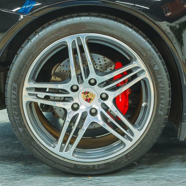 Used 2008 Porsche 911 Carrera 4S AWD/4WD image 36