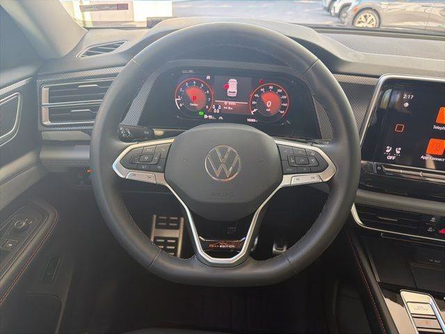 New 2024 Volkswagen Atlas Peak Edition SE AWD/4WD image 19