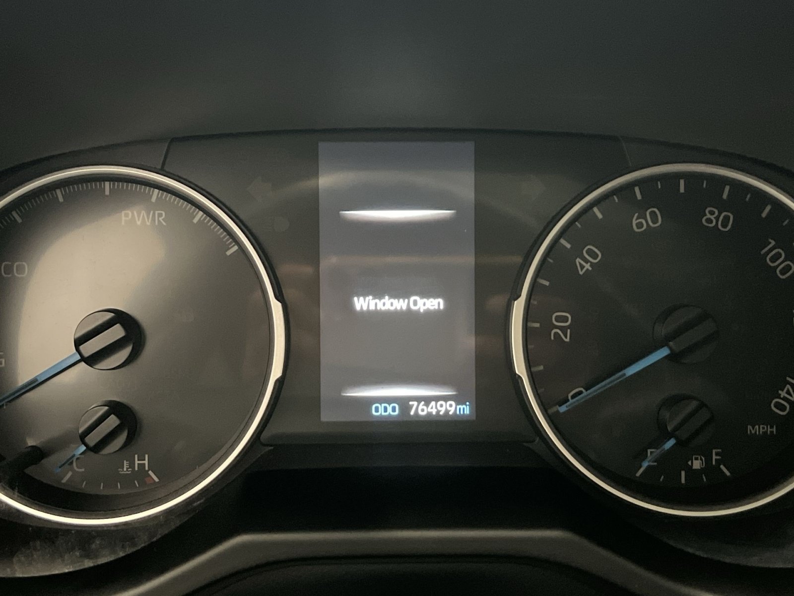 Used 2019 Toyota RAV4 XLE w/ Carpet Mat Package AWD/4WD image 15
