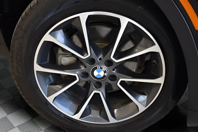 Used 2018 BMW X5 xDrive35i w/ Driving Assistance Package AWD/4WD image 31