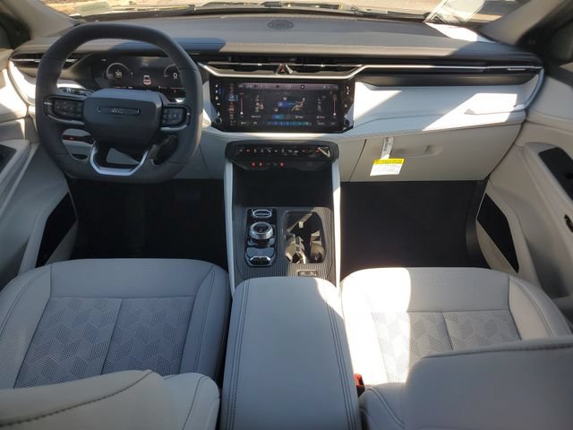 New 2026 Jeep Cherokee Overland w/ Trailer Tow Group AWD/4WD image 18