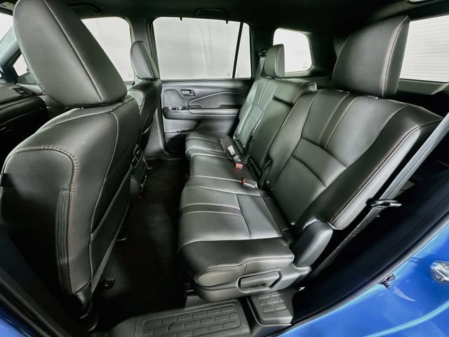 Certified 2025 Honda Passport TrailSport image 32