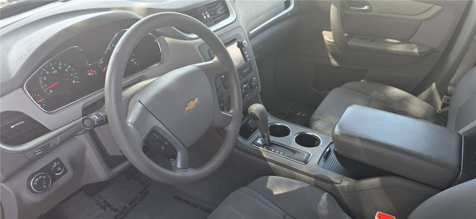 Used 2015 Chevrolet Traverse LS FWD image 15