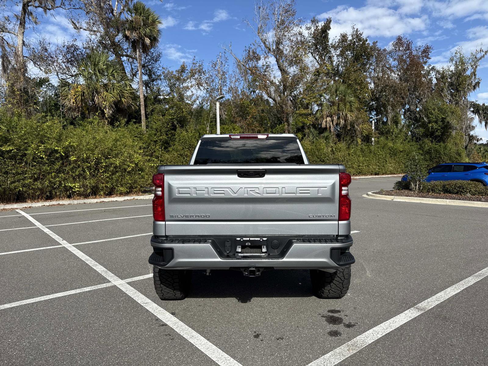 New 2025 Chevrolet Silverado 1500 Custom image 4