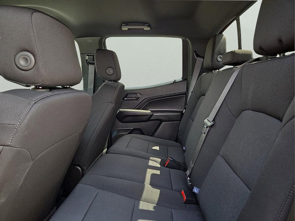 Used 2024 Chevrolet Colorado Trail Boss w/ Technology Package AWD/4WD image 10