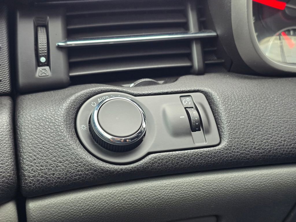 Used 2016 Chevrolet Malibu LS image 35