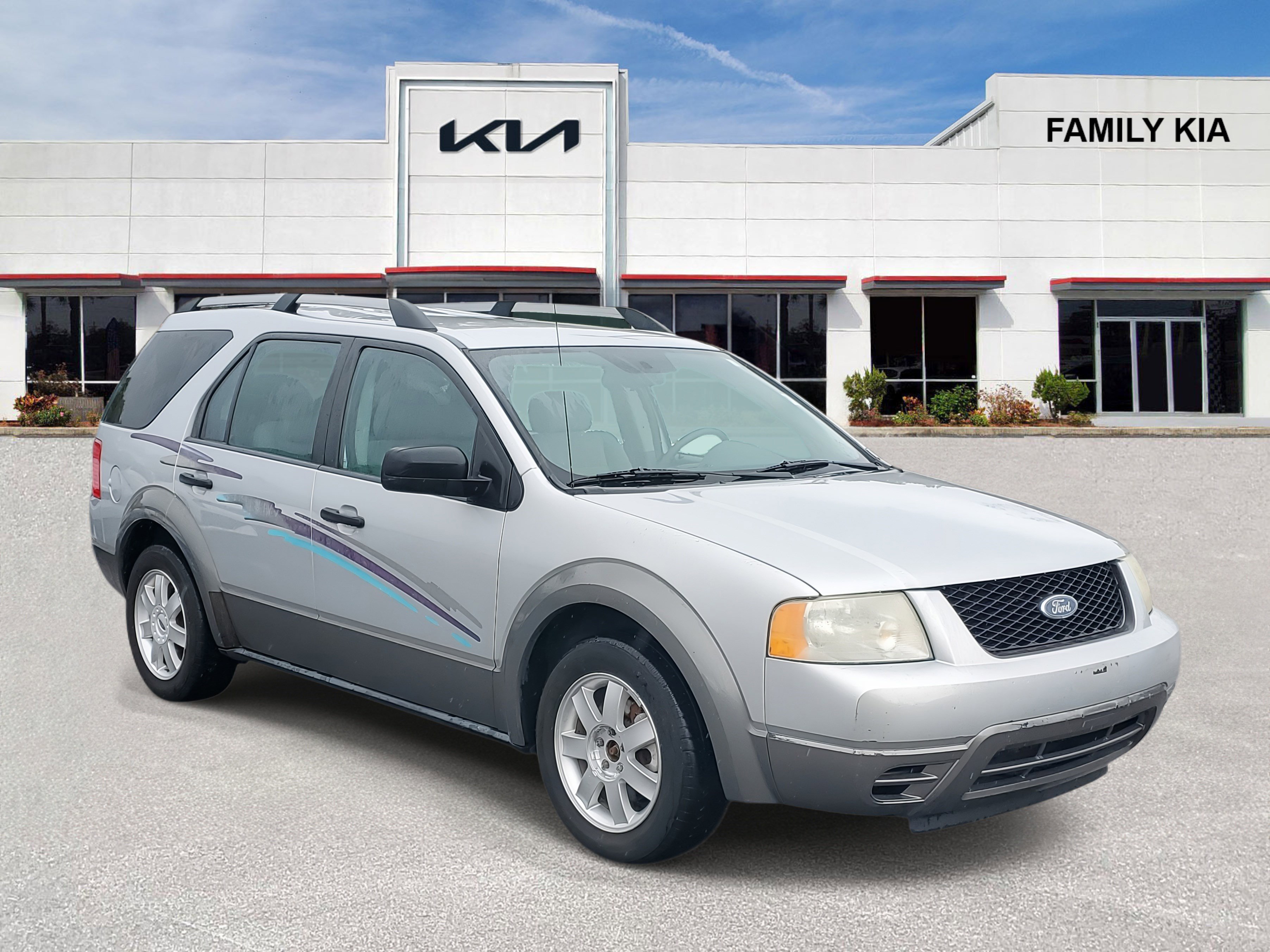 Used 2005 Ford Freestyle SE